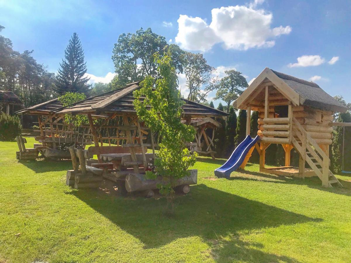 Pod Koziorozcami Hotel Trzebiechow Eksteriør billede
